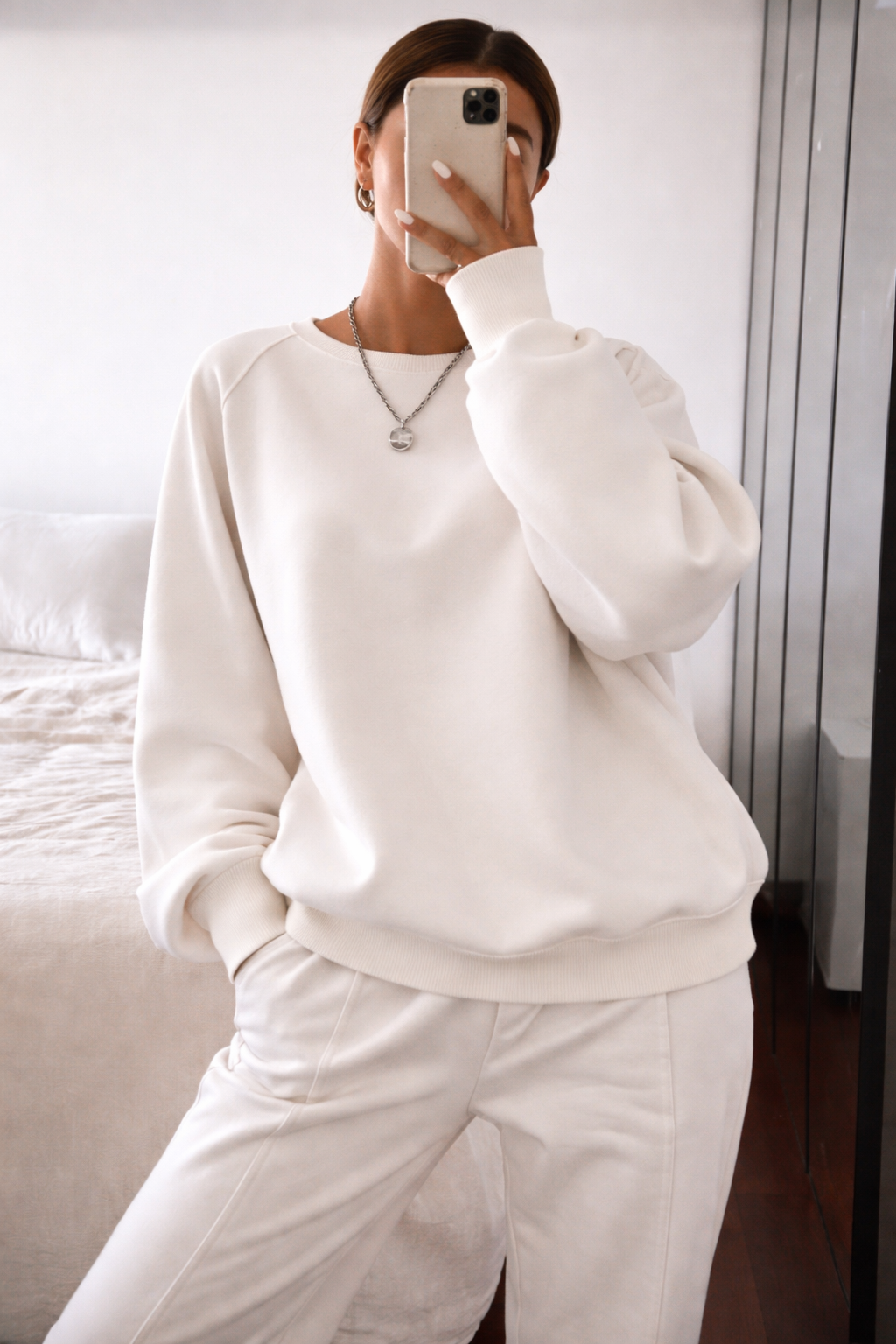 Women’s Graphic Embroidery Sweatshirt – Loose Fit Fall Casual Top