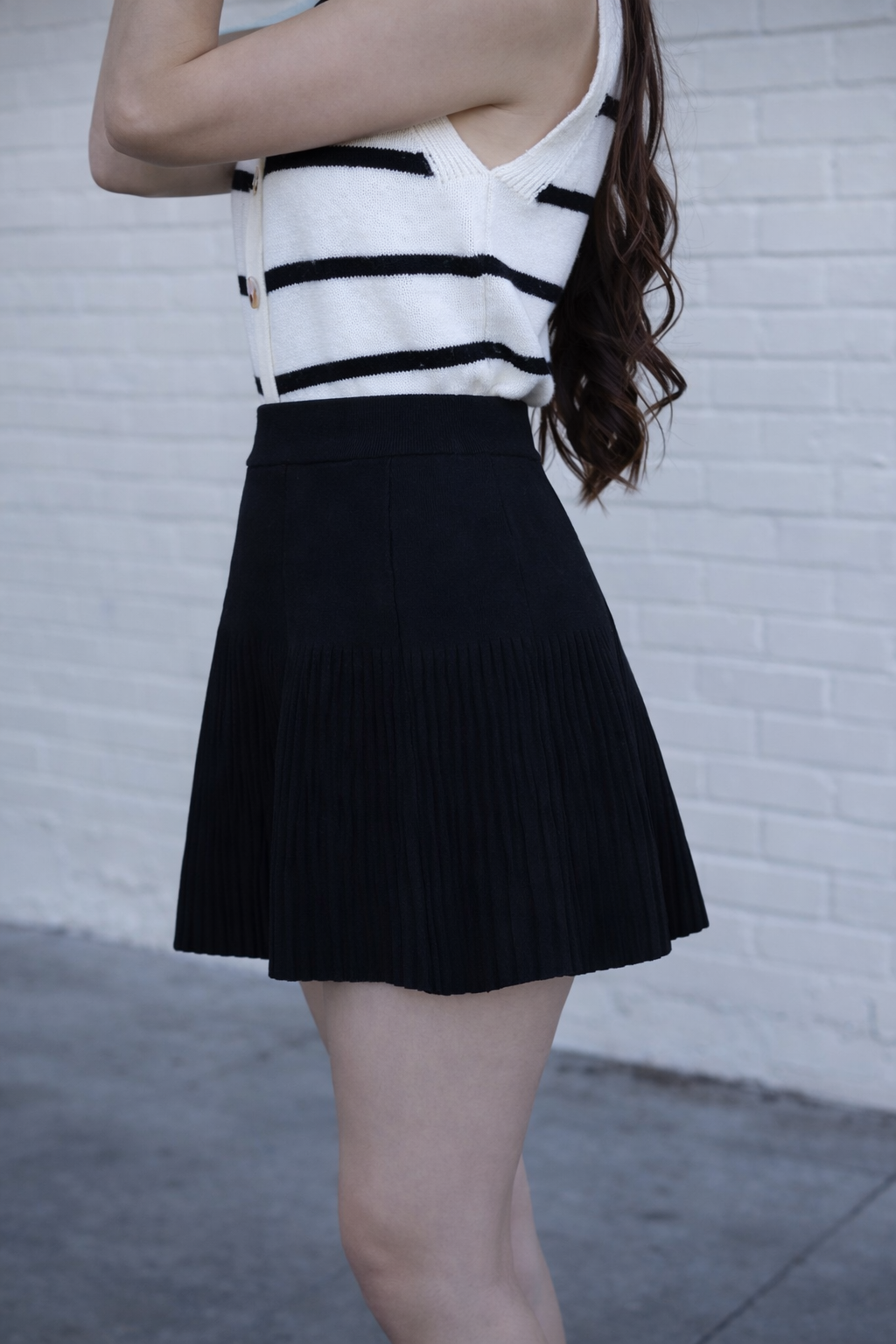 Women’s Elastic Waist Knit Mini Skirt – Casual Fall/Winter Essential
