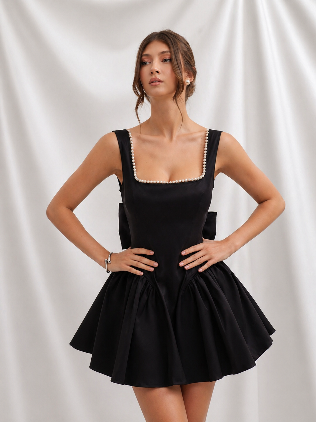 Mini Dress Statement Bow Back Elegant Silhouette Effortless Chic Look Autumn Winter Women