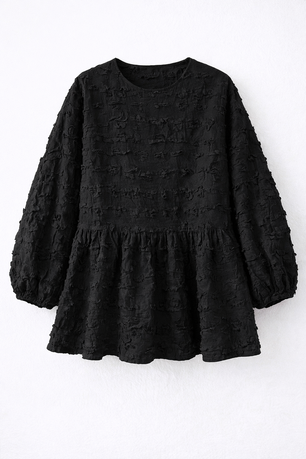 Women’s Textured Ruffle Sweatshirt – Relaxed Autumn Casual Top