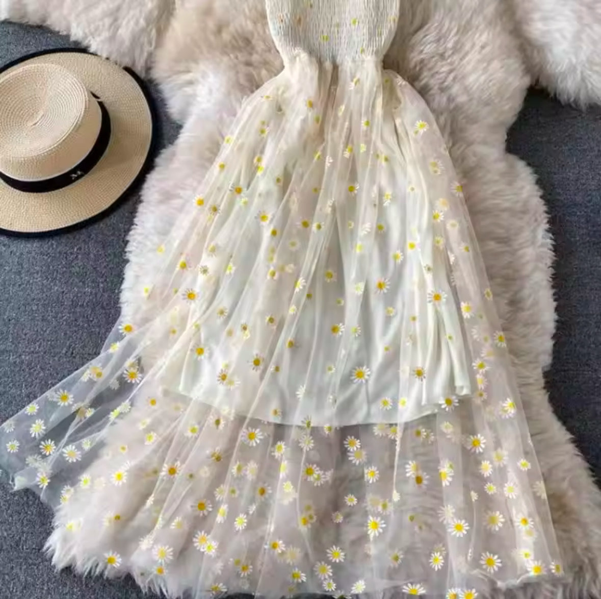 Floral Casual Dresses for Women – Sleeveless Spaghetti Strap Backless Mid-Length Dress, Free Size, Perfect for Summer, Black & Pink Skin Tone