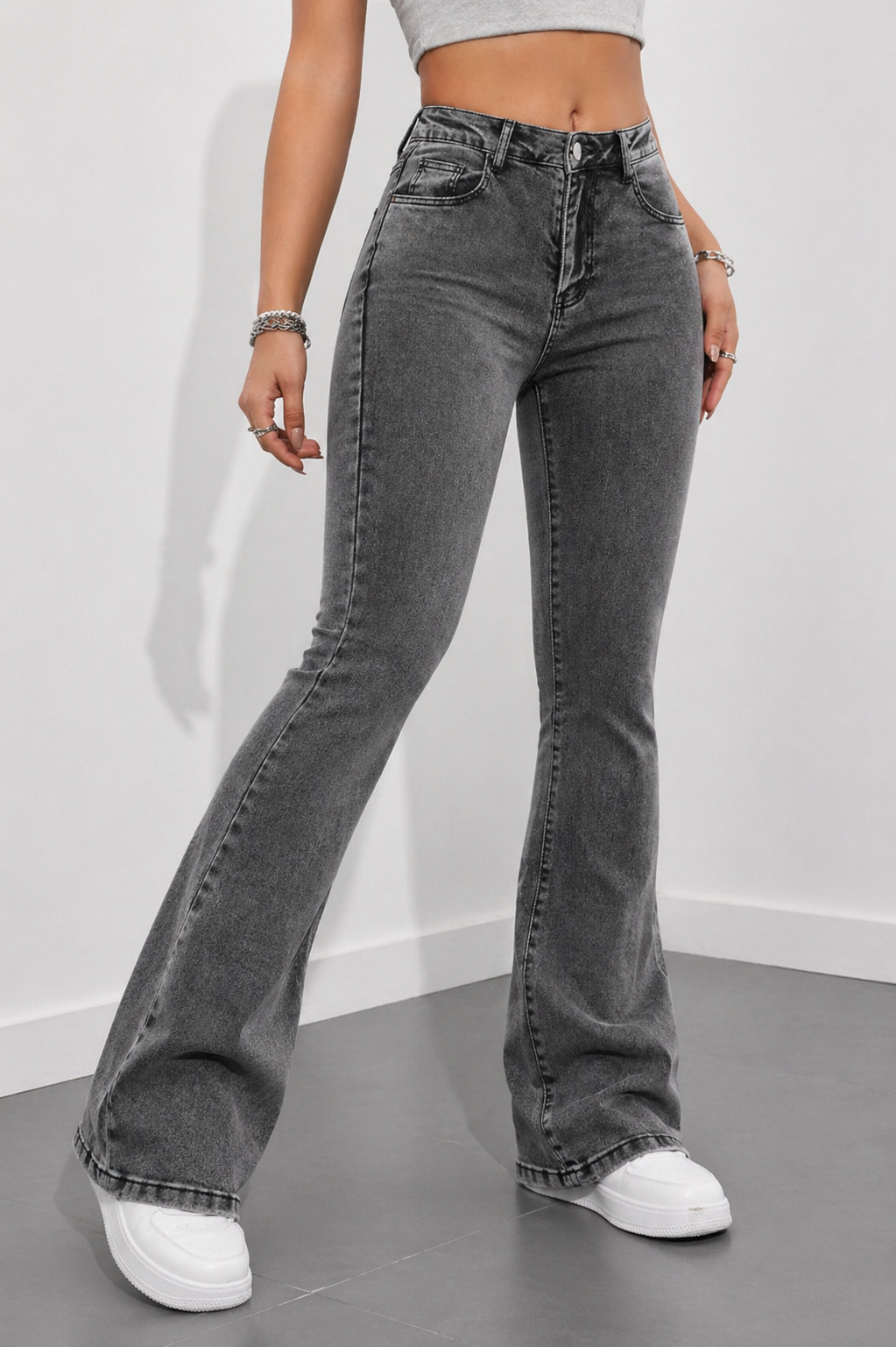 Flare Leg Jeans Slim Fit Shape Enhancing Effortless Chic Look Spring Summer Women