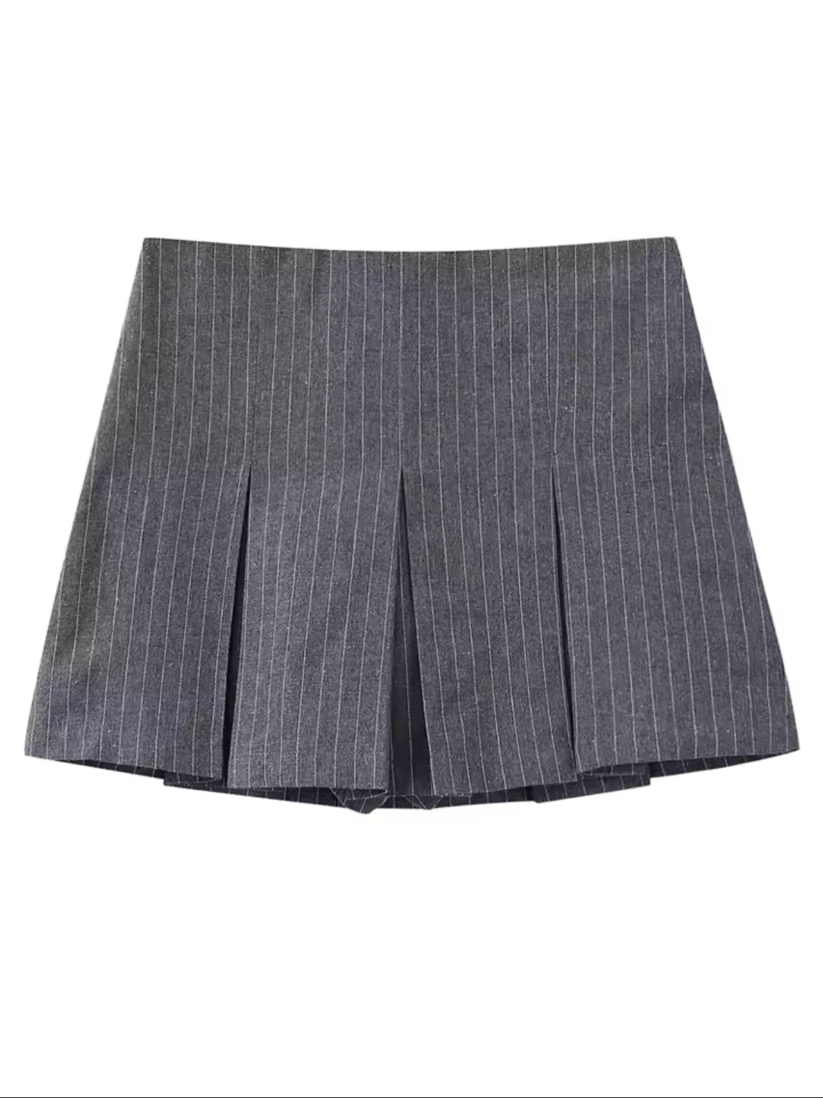 TRAF Fashion Women’s High Waist Pleated Shorts – Stylish Striped Bermuda Shorts for Casual Comfort