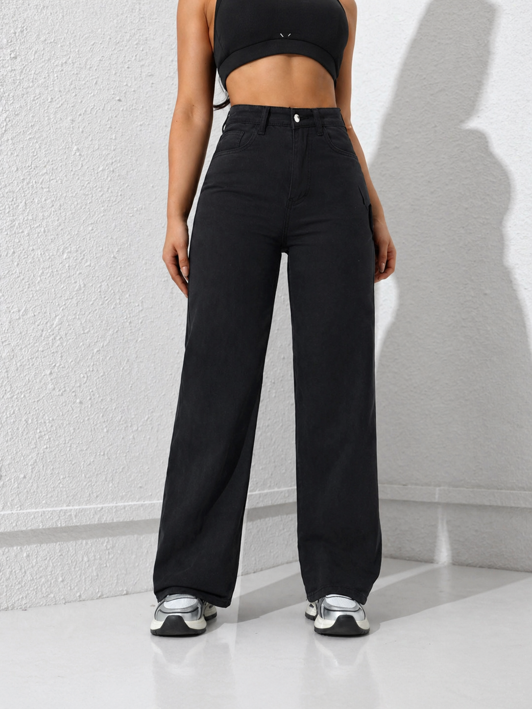Wide Leg Denim Jeans Thick Cotton Fabric Flattering Silhouette All Season Women