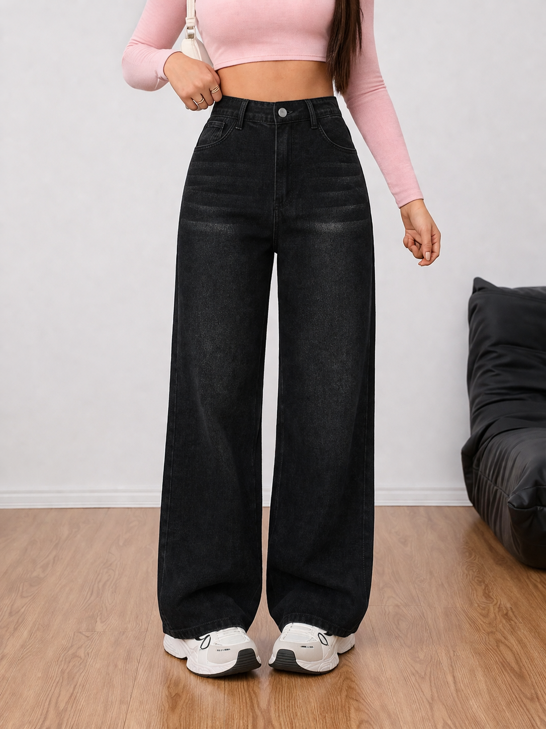 Wide Leg Denim Jeans Thick Cotton Fabric Flattering Silhouette All Season Women