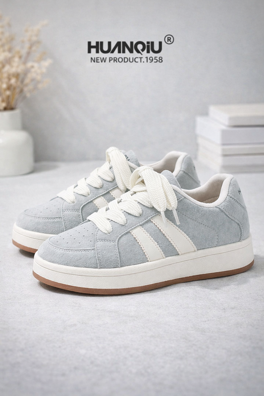 Women’s Lightweight White Sports Shoes – Comfortable All-Season Casual Sneakers