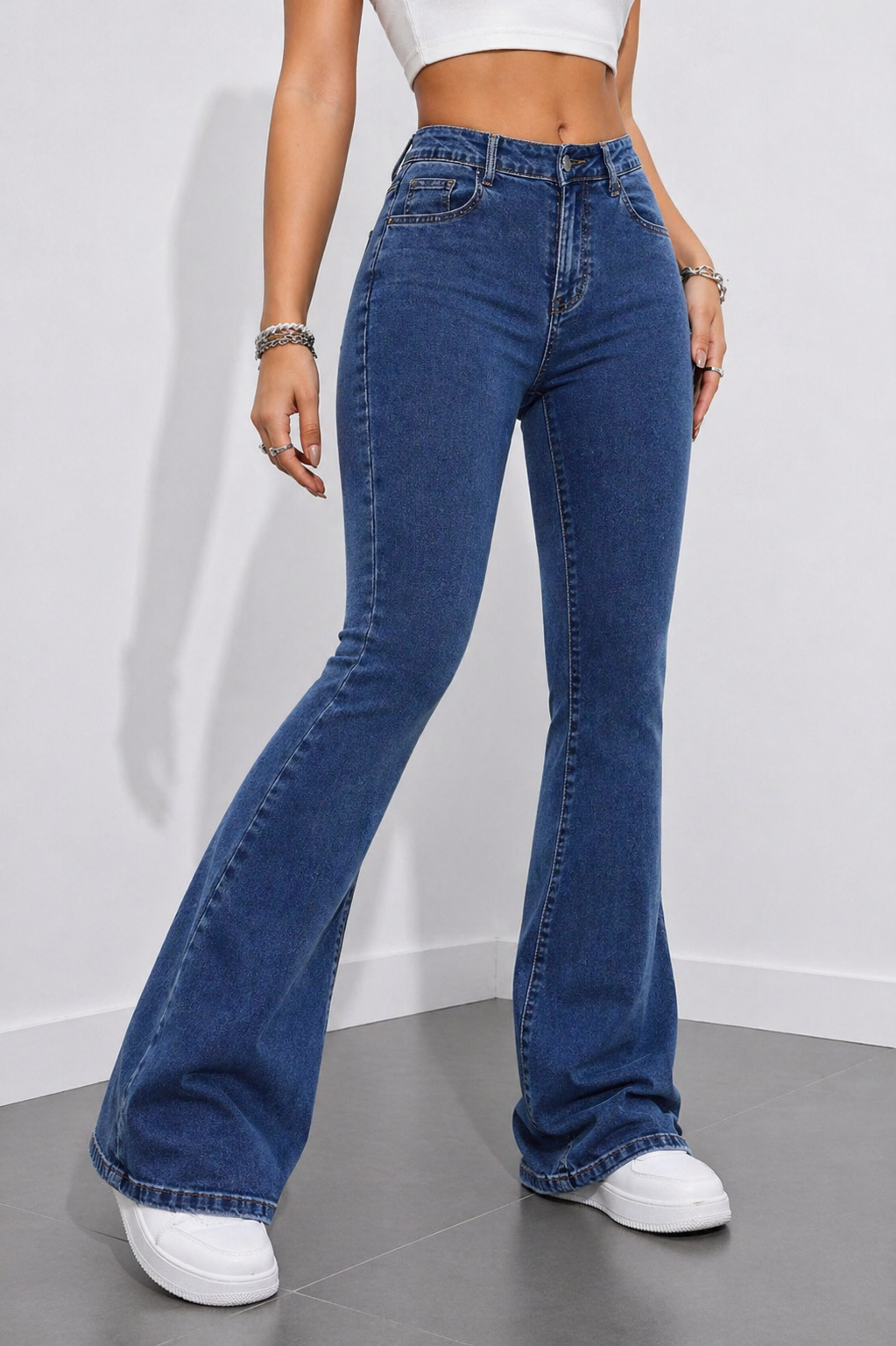 Flare Leg Jeans Slim Fit Shape Enhancing Effortless Chic Look Spring Summer Women