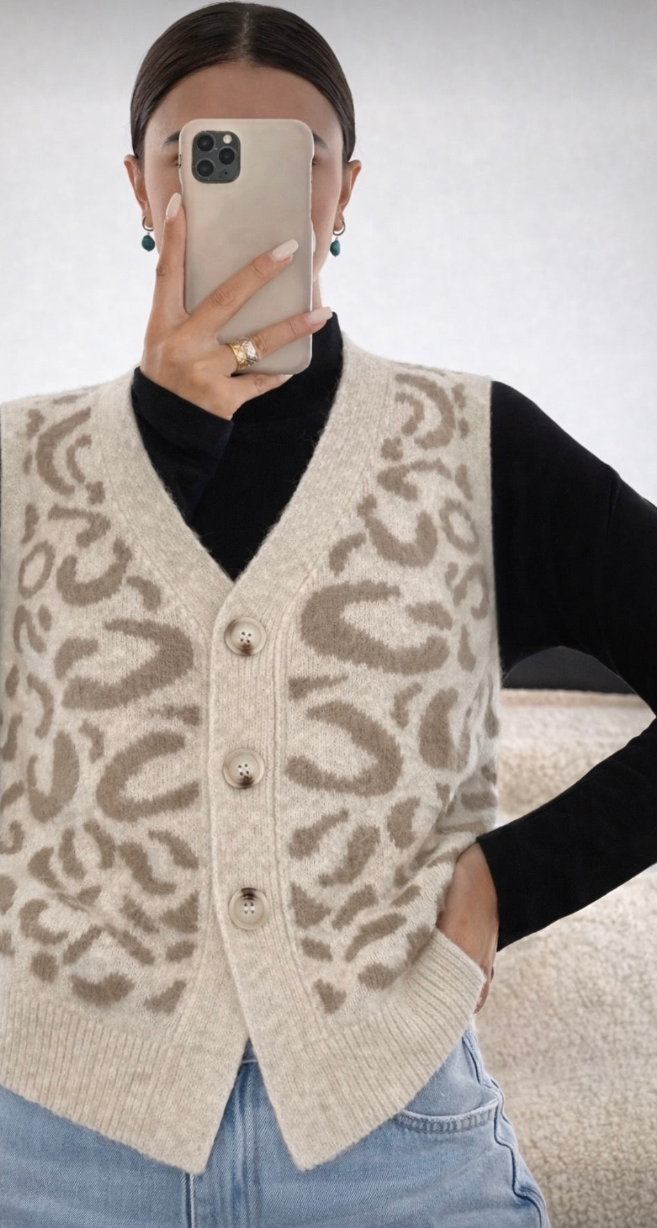 Women’s Leopard Knit Vest – Elegant Autumn/Winter Sleeveless Office Layer