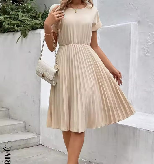 Clasi Elegance: Solid Pleated A-Line Maxi That Moves with You