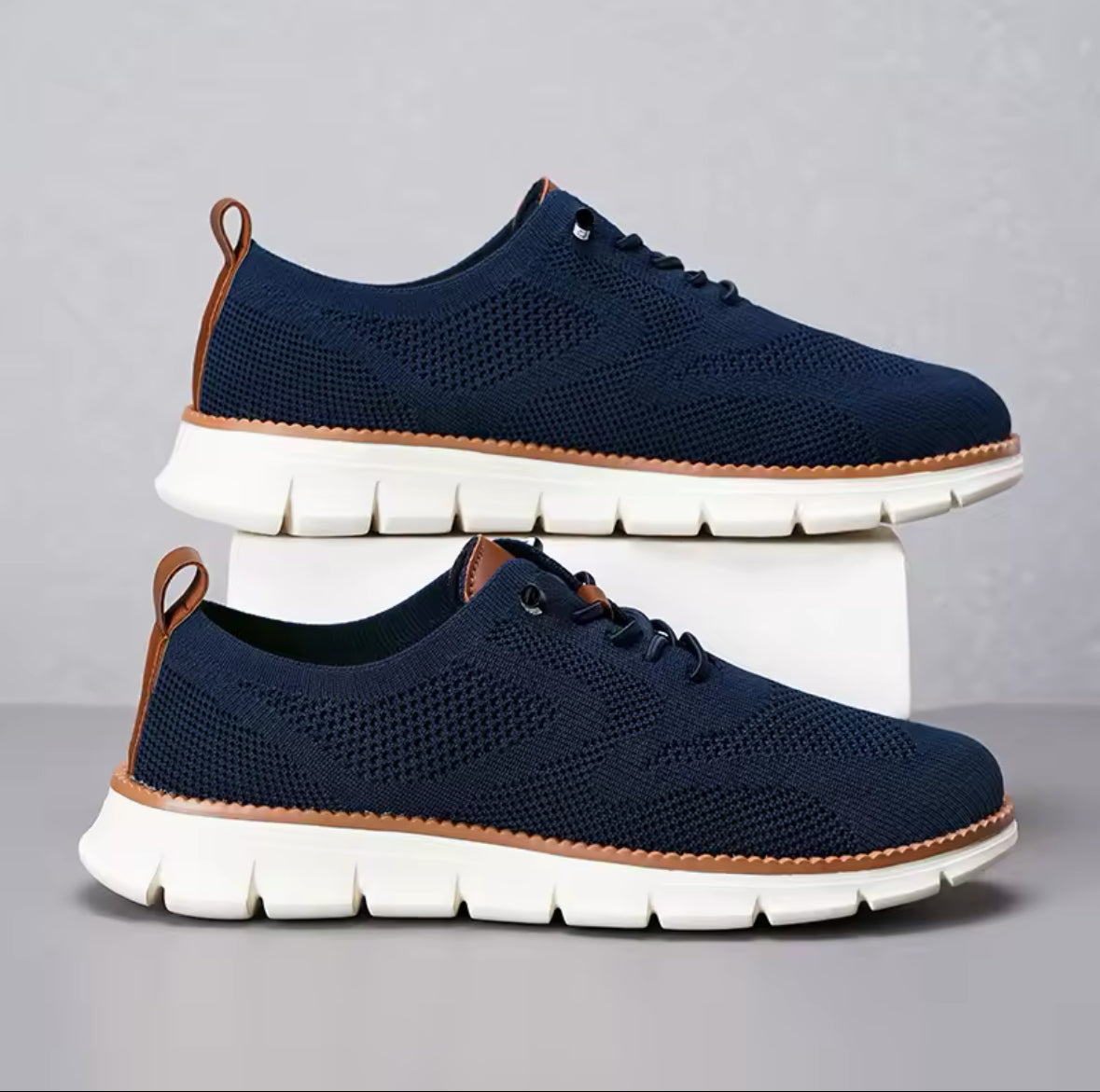 Men’s Casual Sports Shoes – Anti-Slip, Wear-Resistant, Breathable with Cushioning & Trendy Color Blocking Design for All-Day Comfort