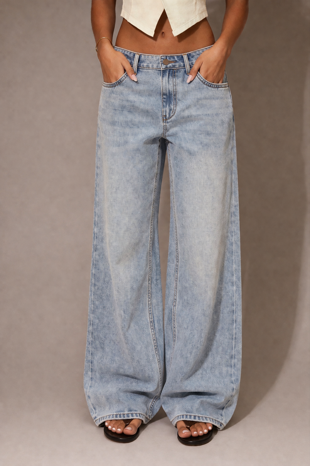 Low Rise Baggy Wide Leg Jeans Relaxed Fit Streetwear Look Fall Winter Women