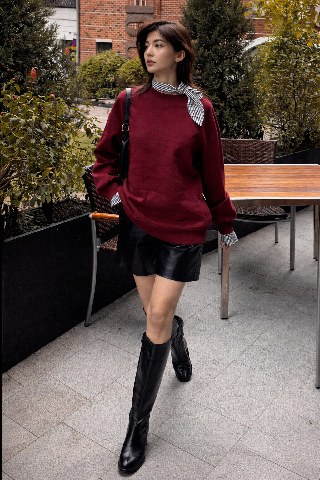Women’s Plaid Bow Collar Thermal Sweatshirt – Cozy Fall Casual Top