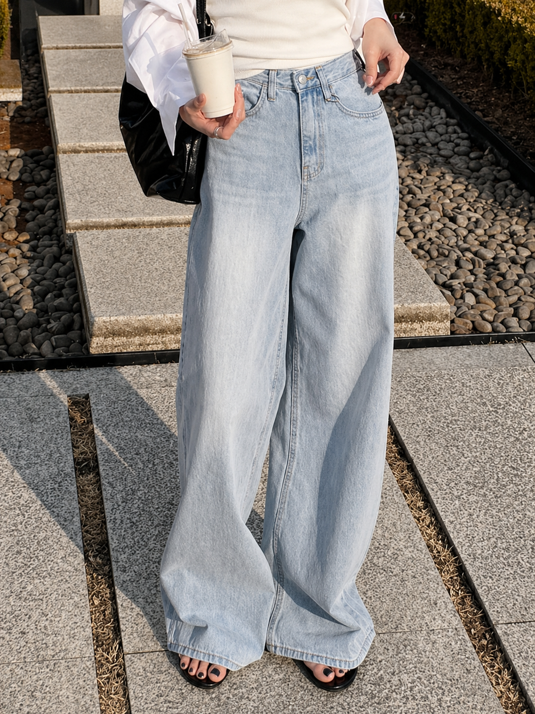 Wide Leg Jeans Relaxed Fit Effortless Street Style Look Summer Women