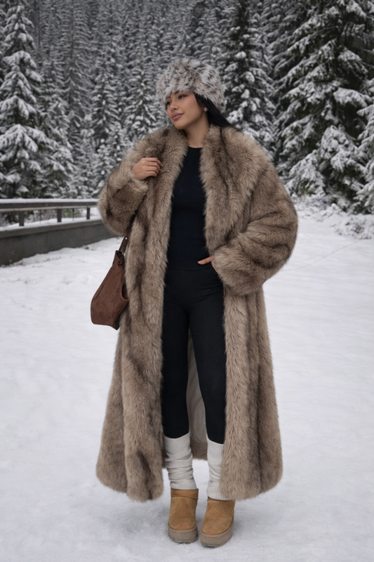 Women’s Brown Long Coat with Faux Fur Collar – Elegant Winter Outerwear