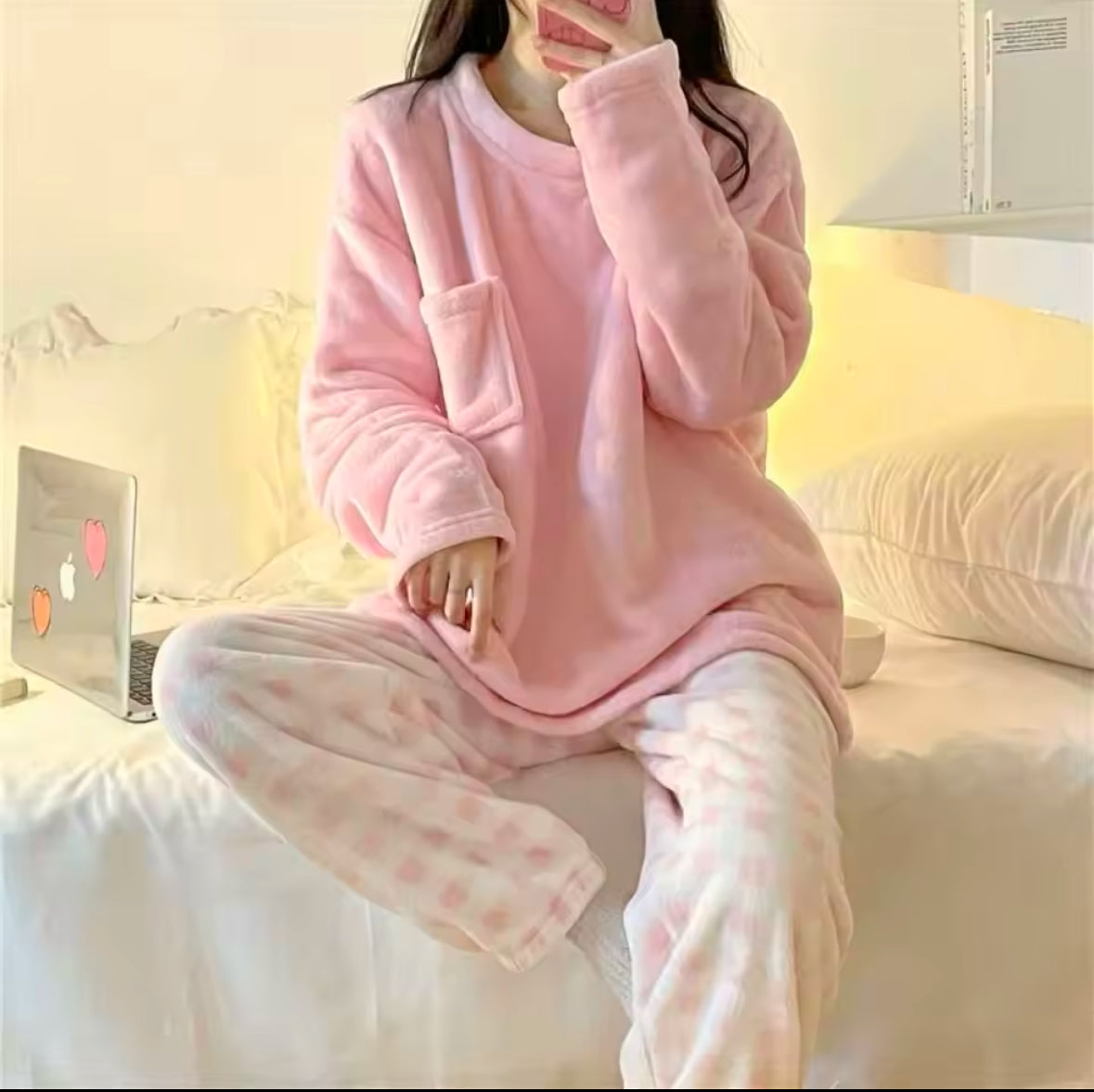 Women’s Fleece Pajama Set – Thick and Warm Winter Sleepwear with Solid Top and Plaid Pants for Ultimate Comfort