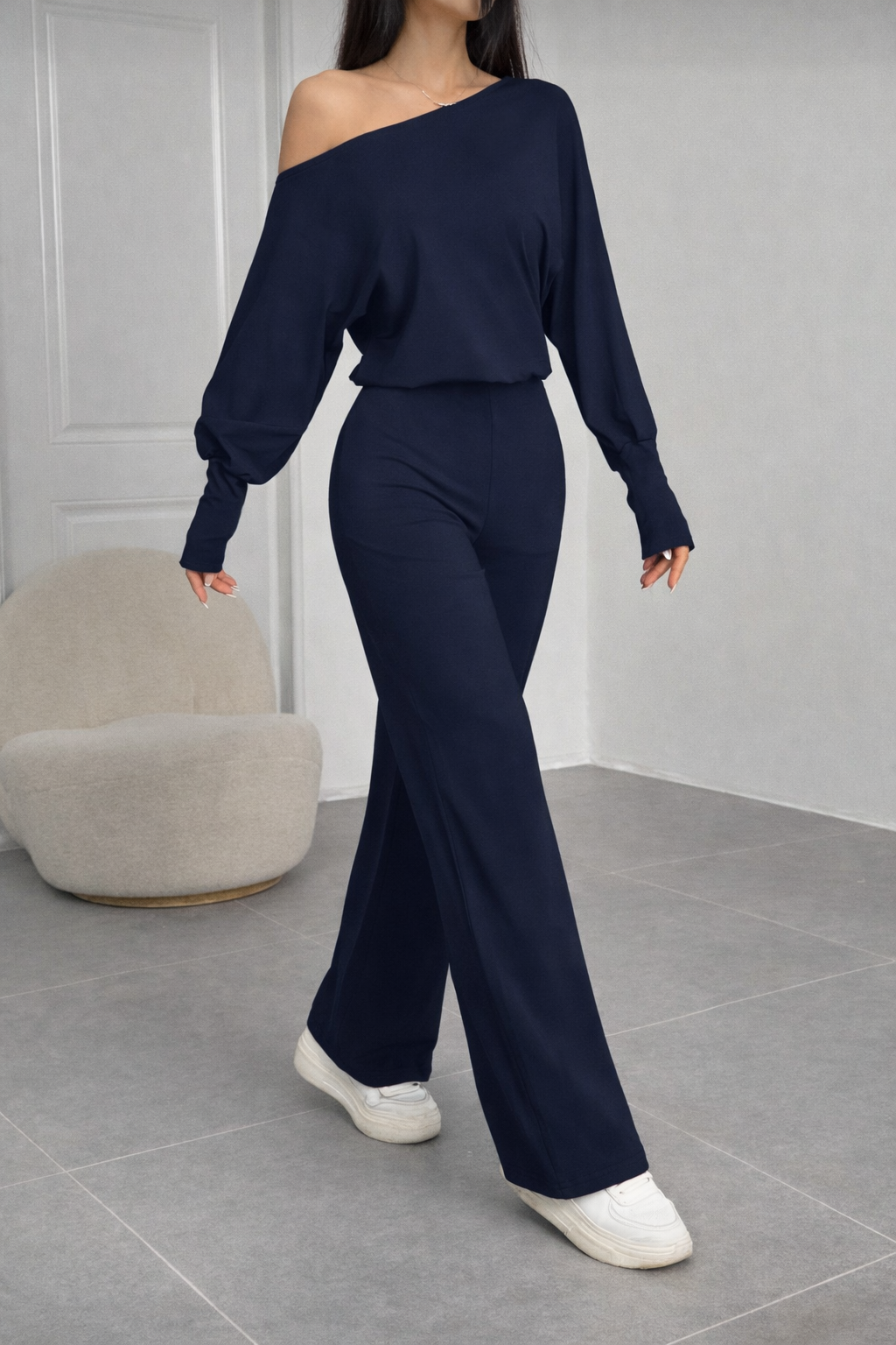 Women’s Off-Shoulder Long Sleeve Jumpsuit – Elegant Autumn Casual Look