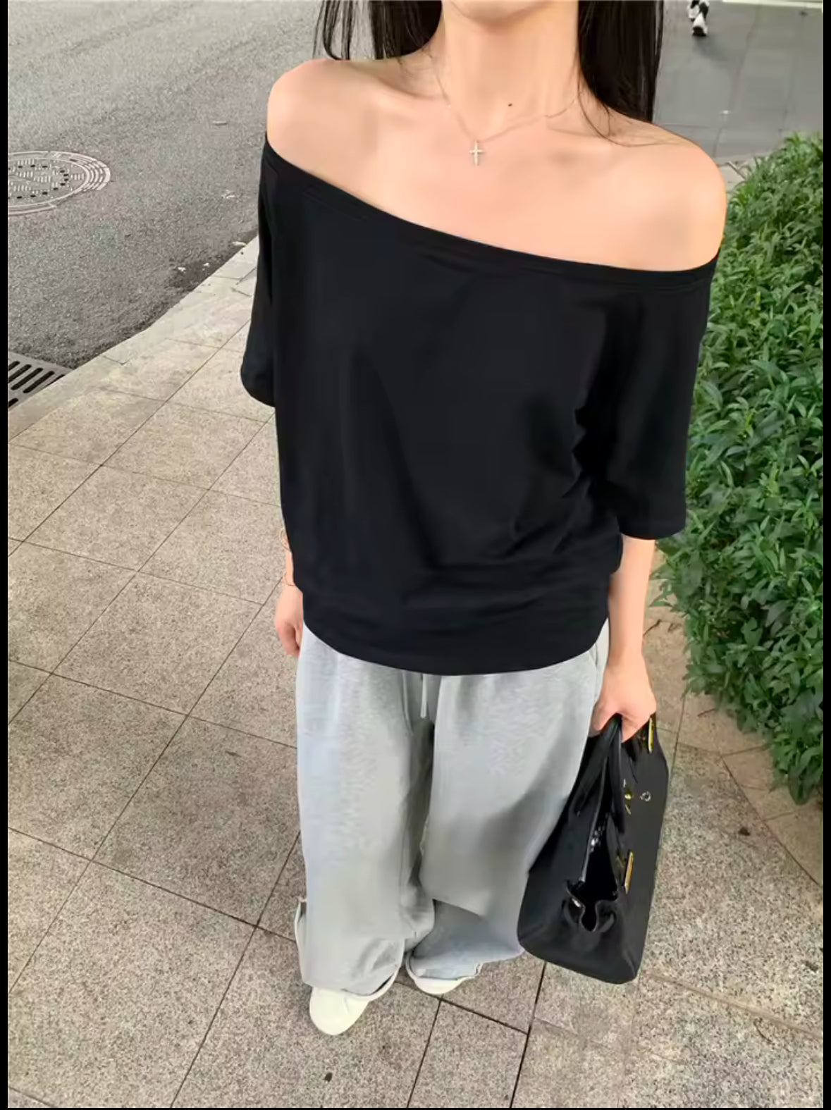 Flirla 2pcs/Set Off-Shoulder Loose T-Shirt – Trendy Oversized Fit for Effortless Style