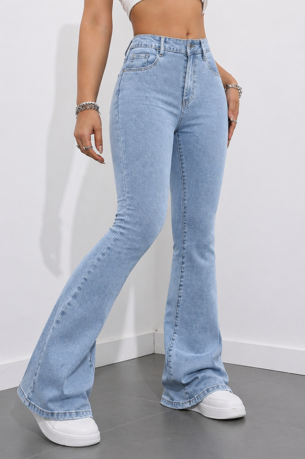 Flare Leg Jeans Slim Fit Shape Enhancing Effortless Chic Look Spring Summer Women
