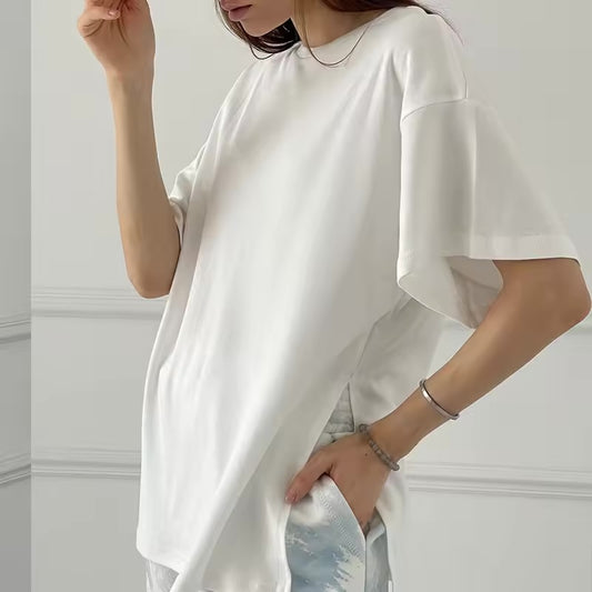 The Essence of Effortless Cool – Drop Shoulder Oversized Longline Tee with a Bold Side Split