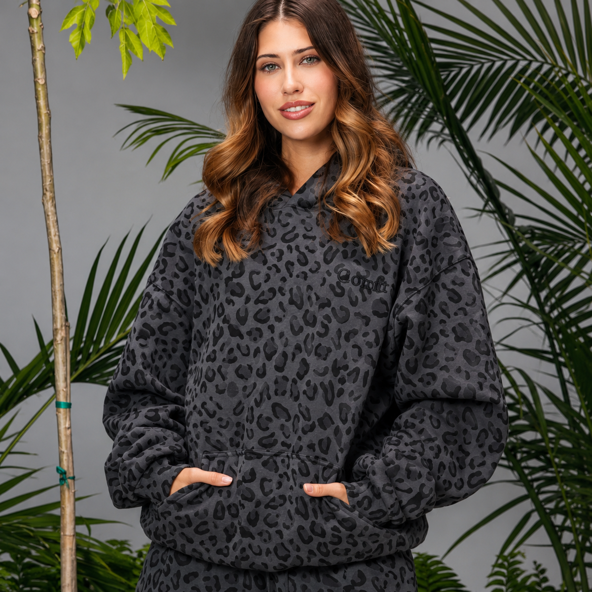 Comfrt Minimalist Hoodie – Mega Oversized Heavyweight Fleece Hoodie