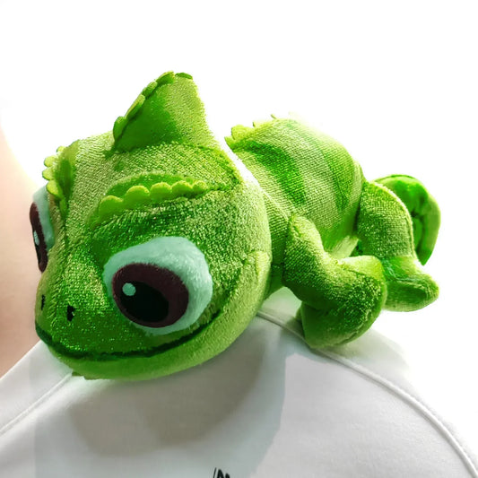 Cartoon Chameleon Plush Toy – Soft Stuffed Animal, Rapunzel Shoulder Buddy, Fun Gift for Girls & Kids