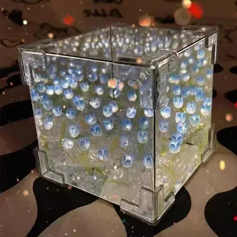 Tulip Flower Cube – Elegant Home Décor, Unique Floral Arrangement for Modern Interiors