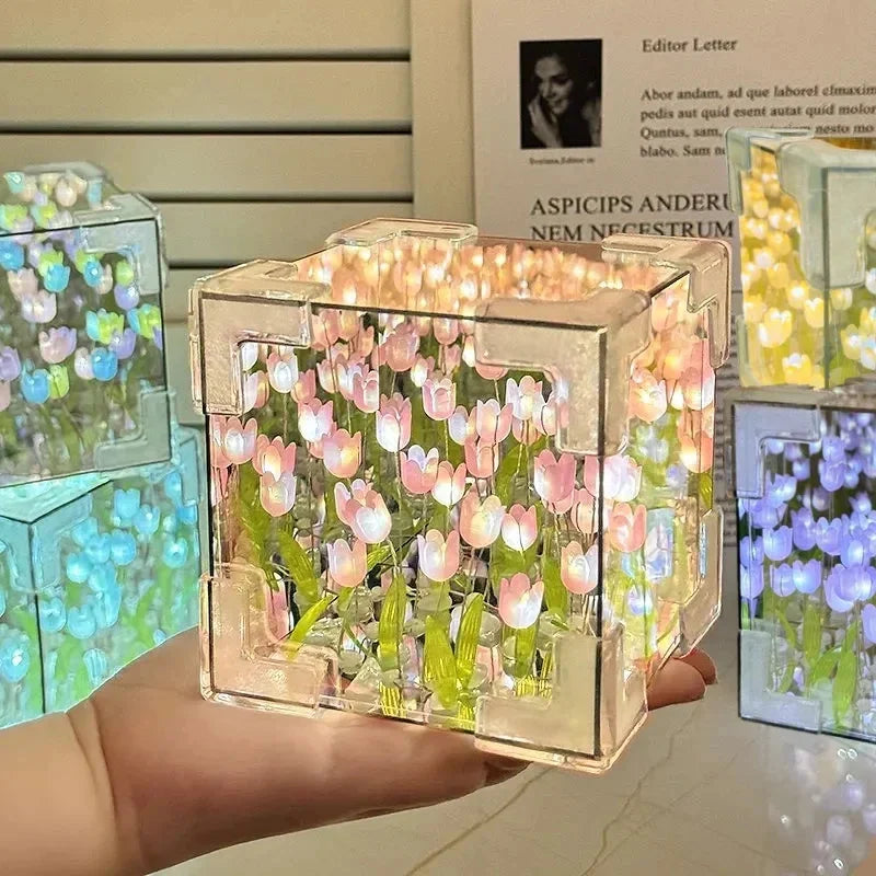 Tulip Flower Cube – Elegant Home Décor, Unique Floral Arrangement for Modern Interiors