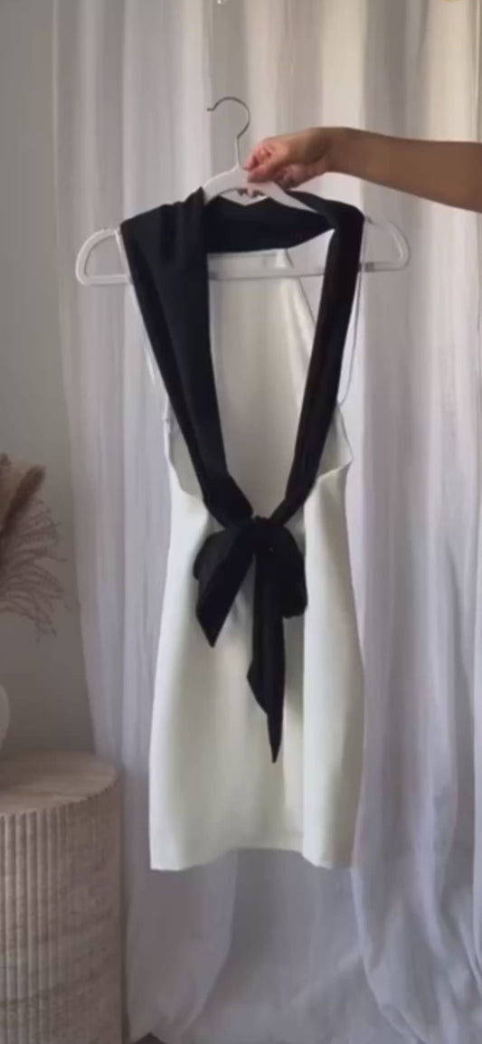 Mini Dress Contrast Halter Backless Design Sculpted Silhouette Effortless Elegant Look Summer Women