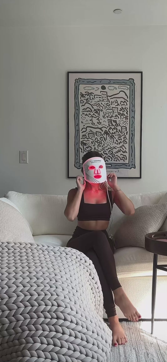 Omnilux Contour Face LED Mask – Red Light Therapy Anti-Aging Skincare Device for Wrinkles & Glowing Skin