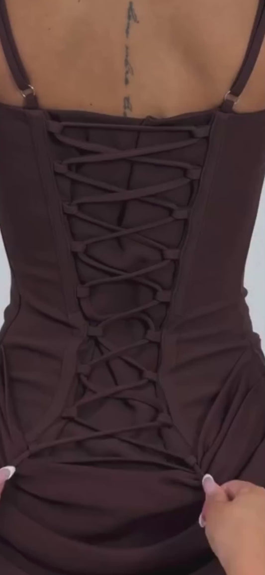 Satin Bodycon Mini Dress Ruched Sculpted Fit Effortless Elegant Sexy Night Look Summer Women